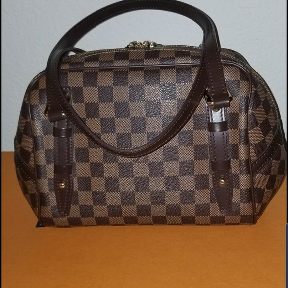 Rivington PM - Picture 1 of 6